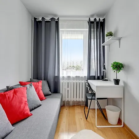 Gospody 6e, Blisko Morza, 700m Do Ergo Areny, 1,4km Do Hipodromu Homestay *