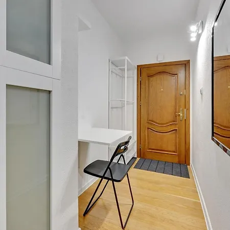 Homestay Gospody 6e, Blisko Morza, 700m Do Ergo Areny, 1,4km Do Hipodromu *