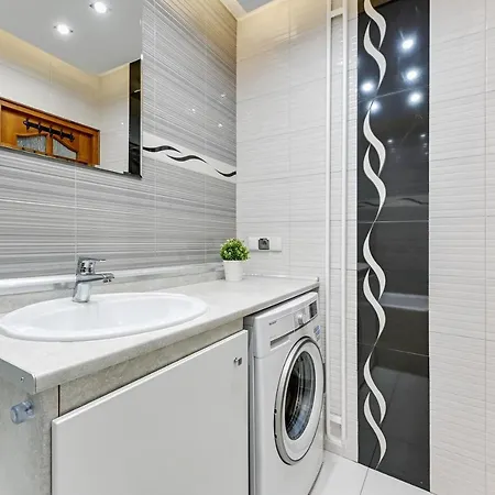 Gospody 6e, Blisko Morza, 700m Do Ergo Areny, 1,4km Do Hipodromu