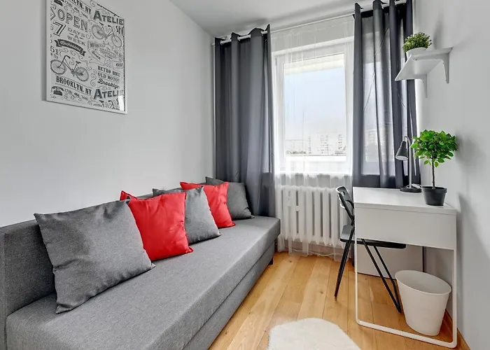 Gospody 6e, Blisko Morza, 700m Do Ergo Areny, 1,4km Do Hipodromu