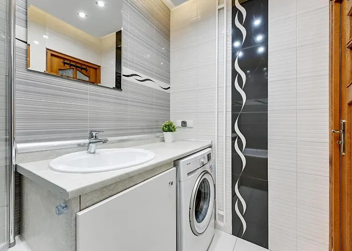 Gospody 6e, Blisko Morza, 700m Do Ergo Areny, 1,4km Do Hipodromu