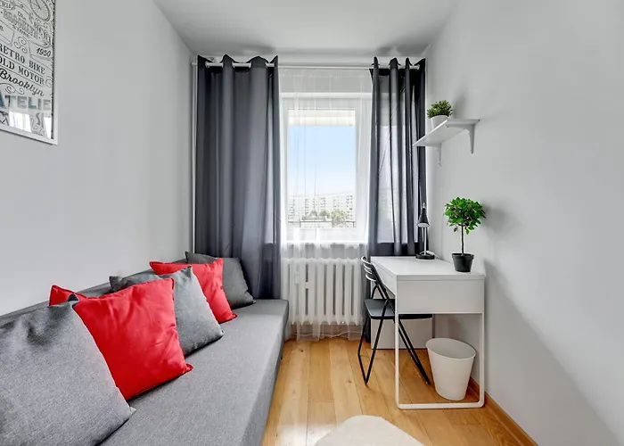 Gospody 6e, Blisko Morza, 700m Do Ergo Areny, 1,4km Do Hipodromu Pansiyon *